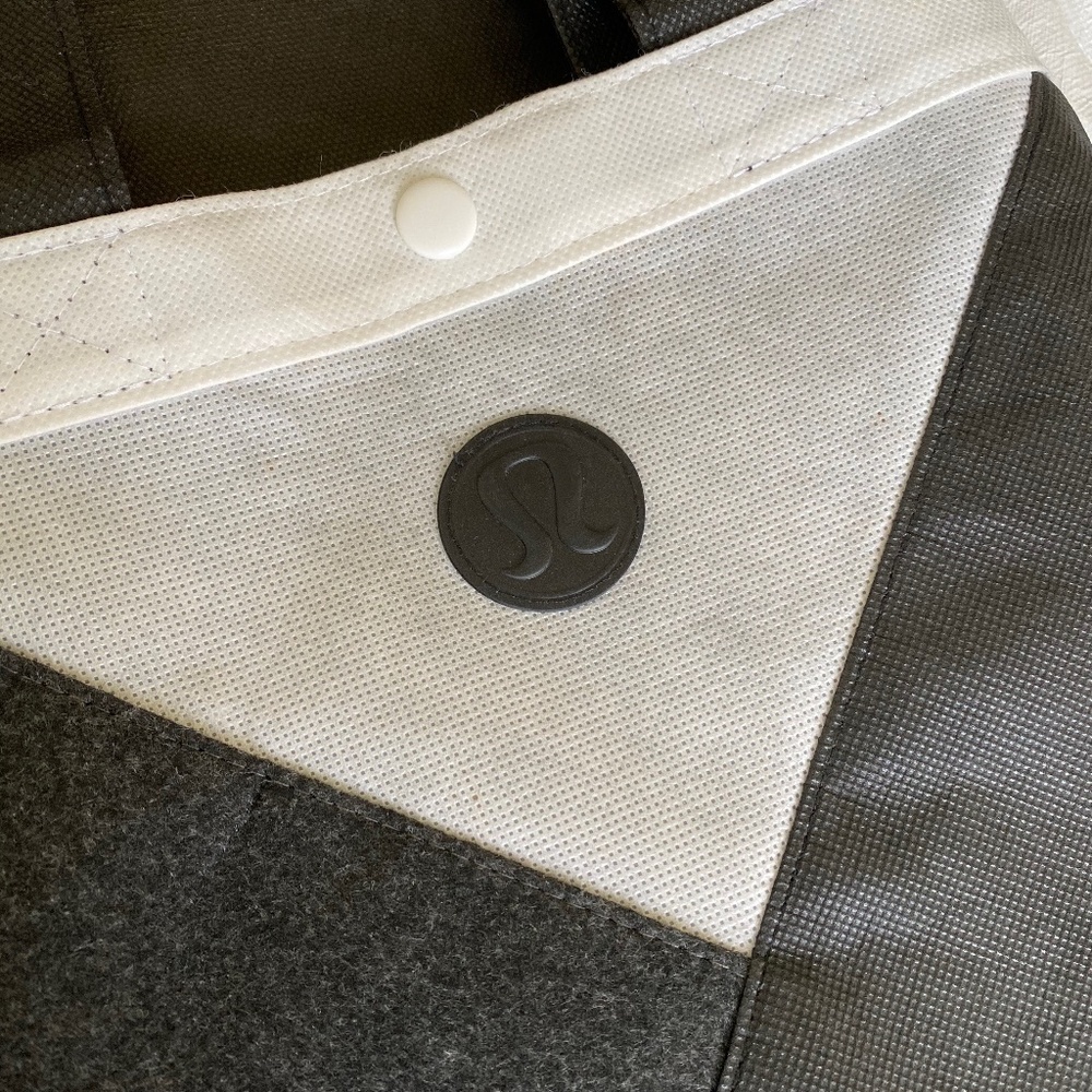 lululemon Reusable Tote bags - Picture 2 of 7